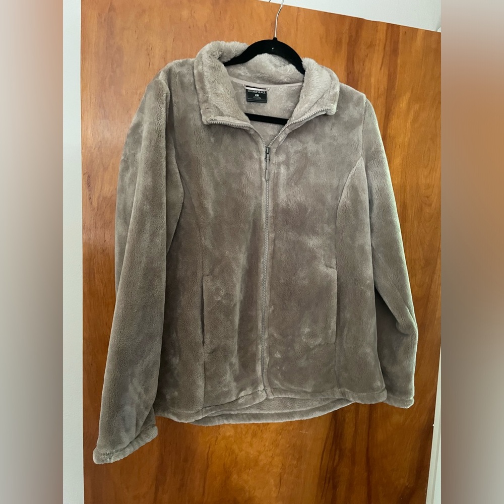Faux fur zip up